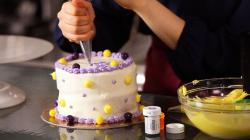 The image for HANDS-ON CAKE DECORATING PARENT & CHILD